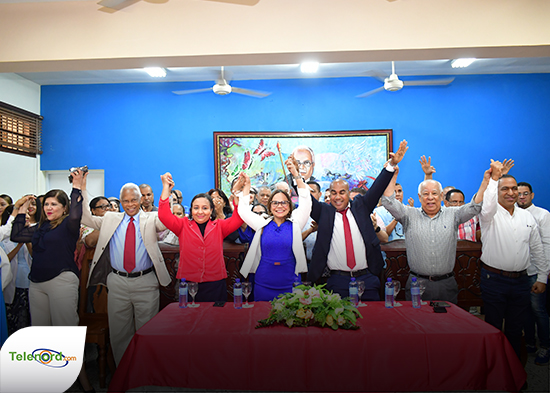 Unidad Académica y Transformación Universitaria realizan alianza por la UASD-SFM