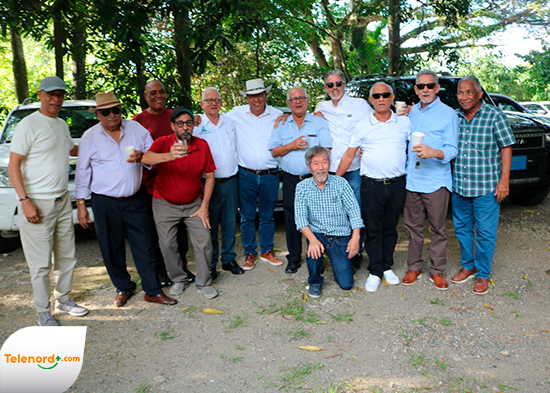 Celebran cumpleaños del Dr. Frank Taveras y de Martín Pantaleón