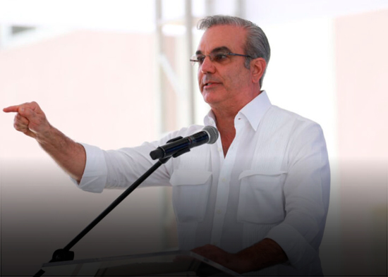 Presidente Abinader califica como una “traición” el escándalo de corrupción en Senasa