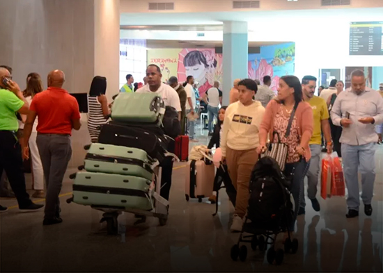 Diciembre de récords: Más de 147,000 viajeros ya aterrizaron en RD