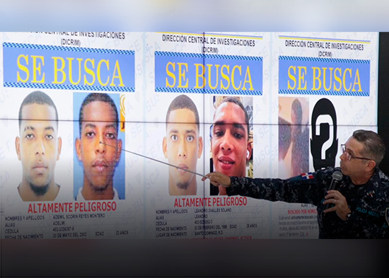 Hombre baja de vehículo y dispara contra un grupo: deja un muerto y varios heridos