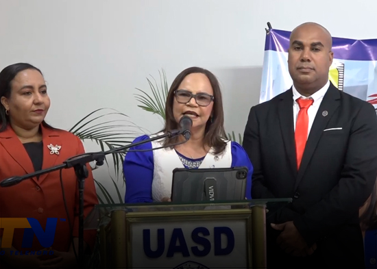 Candidata a dirección UASD SFM Yovanny Ortega presenta plan de gestión 2026 2030
