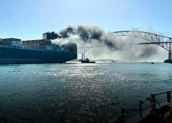 Un muerto en un incendio que afectó al puente más antiguo sobre el Canal de Panamá