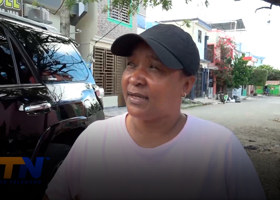 Denuncian mal estado de calles del sector Hermanas Mirabal en SFM