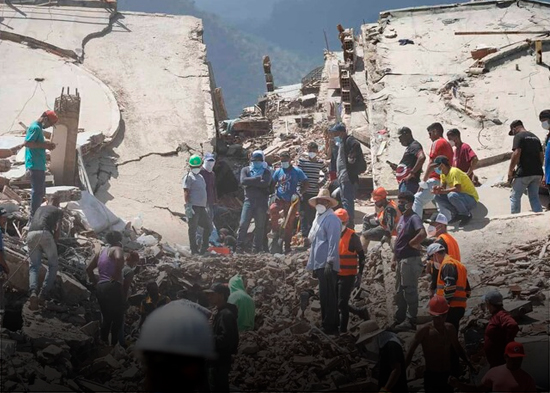 Sube a 1,719 la cifra de muertos y a 5,034 los heridos por el doble terremoto en Venezuela