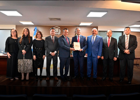 Rechazo a la oferta política motiva mayor abstención electoral junto a otros factores